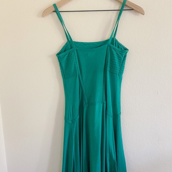 Emerald Green Spaghetti Strap - Picture 4 of 8